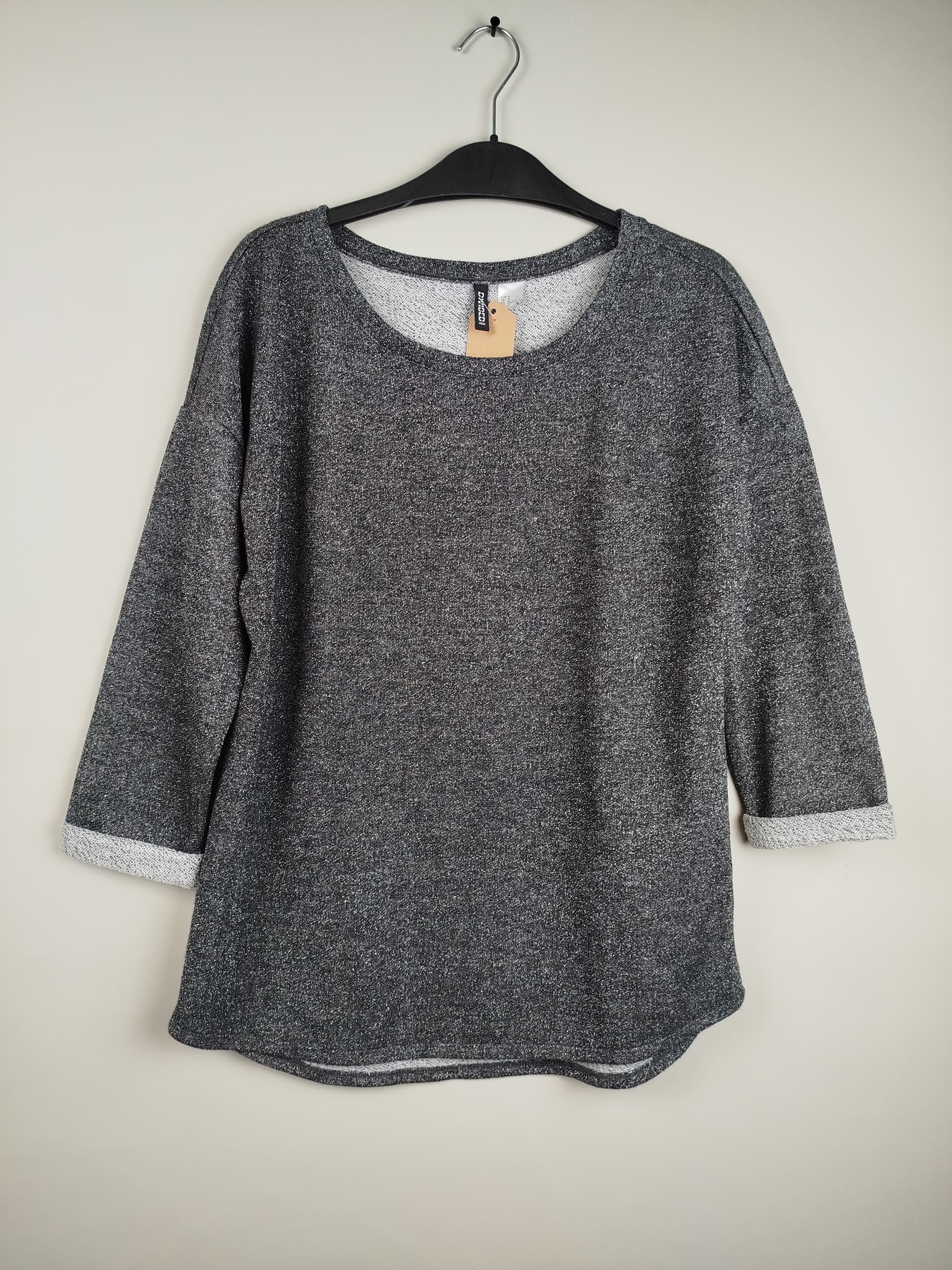 Suéter gris con brillos H&m
