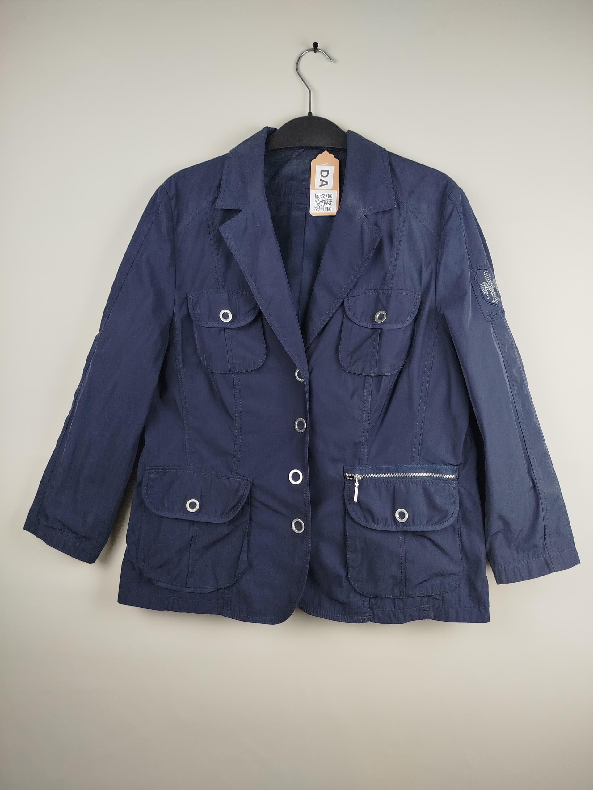 CHAQUETA PRIMAVERAL TIPO BLAZER