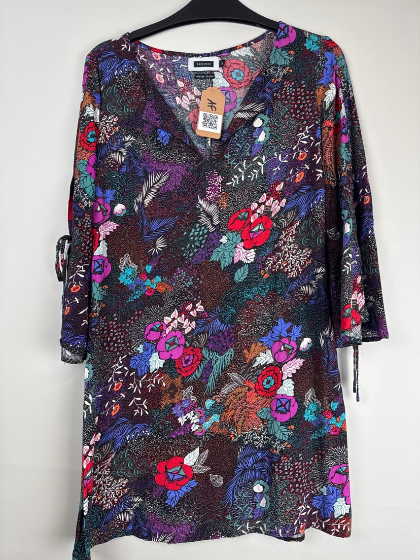 Imagen de Blusas Basement