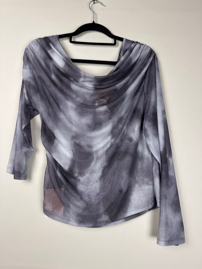 Imagen de Poleras Shein bae